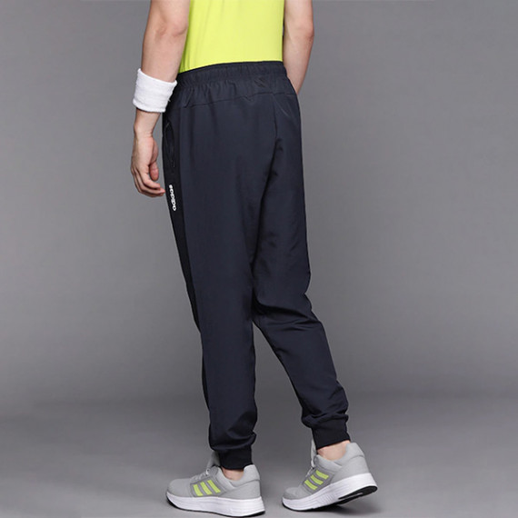 https://zenfashion.in/products/men-navy-blue-stanford-solid-joggers