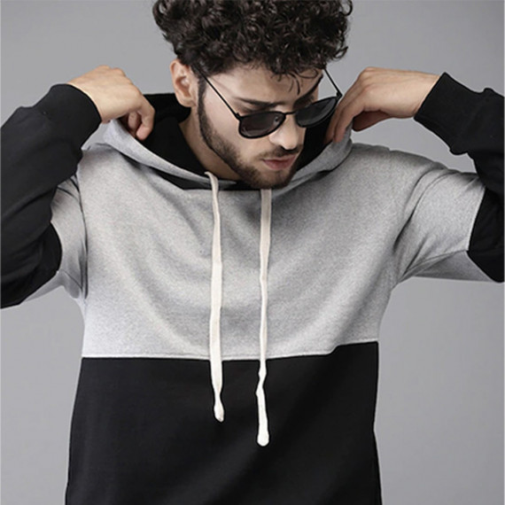 https://zenfashion.in/products/men-black-grey-colourblocked-hooded-sweatshirt