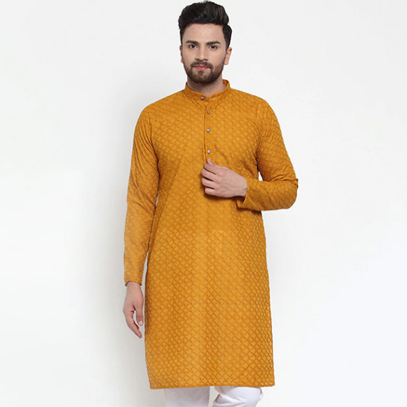 https://zenfashion.in/products/men-yellow-printed-straight-kurta