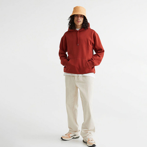 https://zenfashion.in/products/men-relaxed-fit-hoodie
