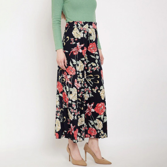 https://zenfashion.in/products/women-black-red-floral-printed-flared-palazzos