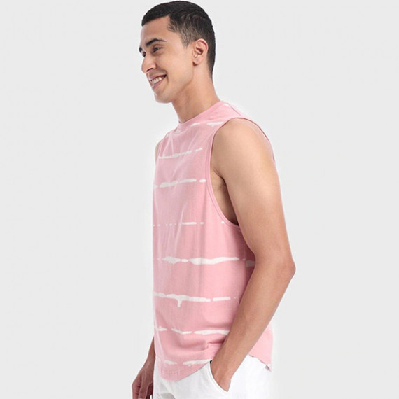 https://zenfashion.in/products/men-pink-oversized-vest