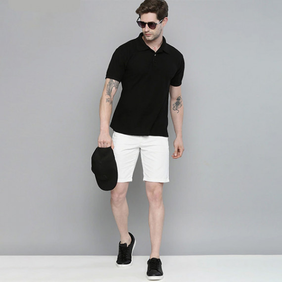 https://zenfashion.in/products/men-white-slim-fit-chino-shorts