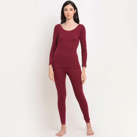 https://zenfashion.in/products/women-maroon-striped-thermal-top